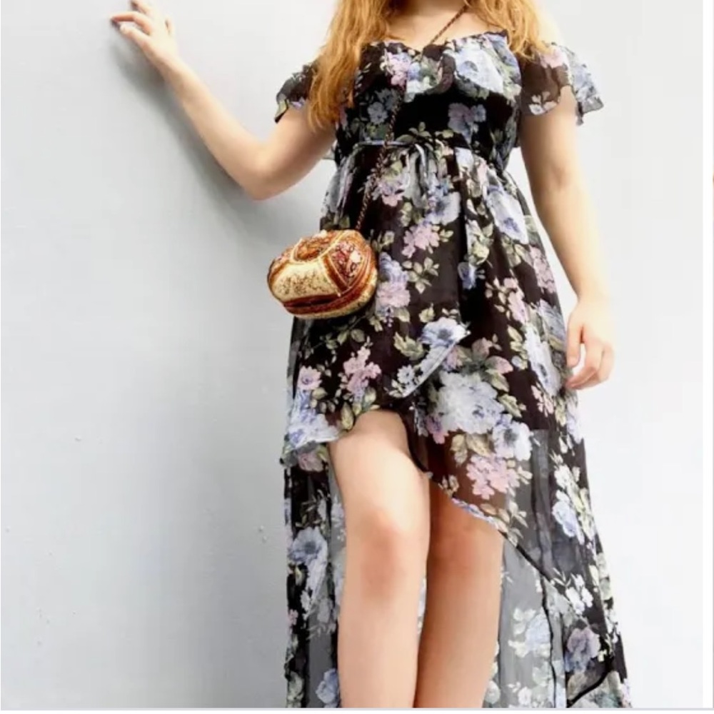 A&F Beautiful high-low dress.